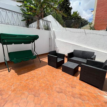 Oeiras Beach Private Room 9 - Double Bedroom With Shared Bathroom & Terrace Exterior foto